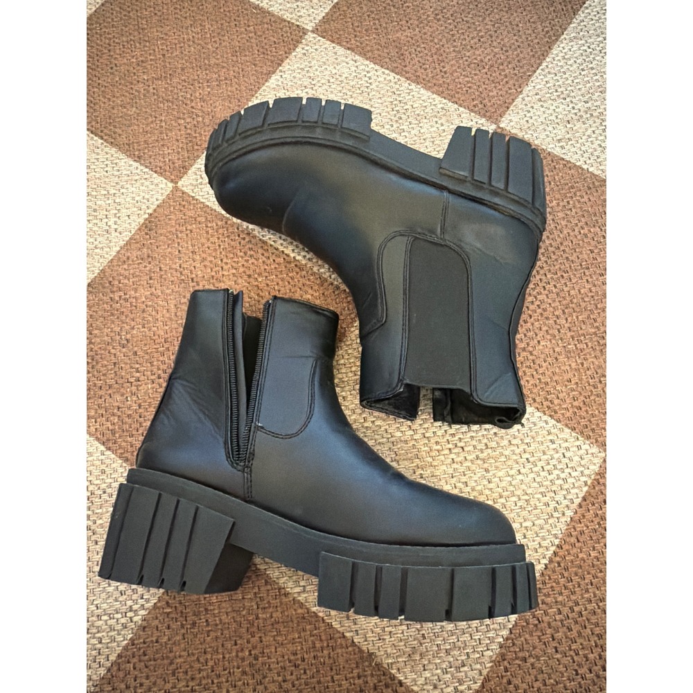 Sugar Grandstep Black Chunky Platform Lug Sole Ankle Boots Women 8M WS09140W
